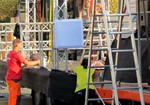 20120908x028big